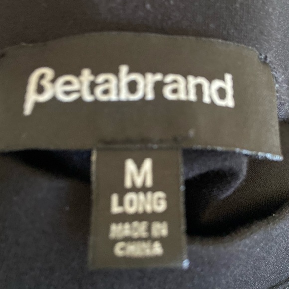 Betabrand The Sassiest Pant Black Skirted Capris Pants Medium Long - Picture 5 of 5